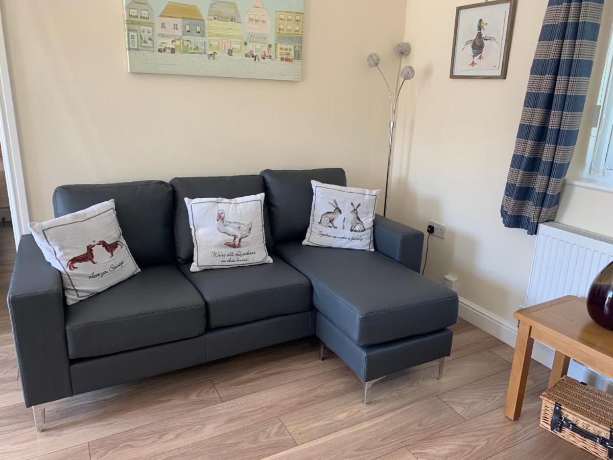 Cosy Village Location - One Bedroom Barn Barmston Екстериор снимка